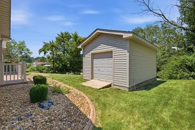 5102 McIntosh Dr, Hopewell Township, PA 15001 - Photo 32