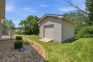 5102 McIntosh Dr, Hopewell Township, PA 15001 - Photo 32