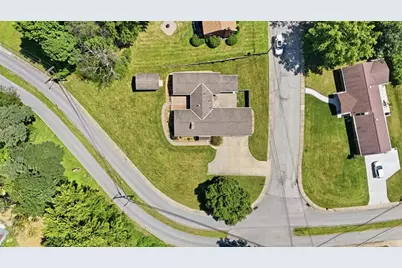 5102 McIntosh Dr, Hopewell Township, PA 15001 - Photo 38