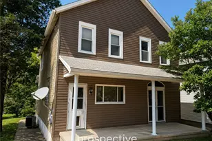 401 2nd St, East Bethlehem, PA 15368 - Photo 2