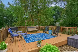2425 Clearview Dr, Pittsburgh, PA 15116 - Photo 6