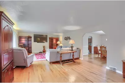 2425 Clearview Drive, Pittsburgh, PA 15116 - Photo 14