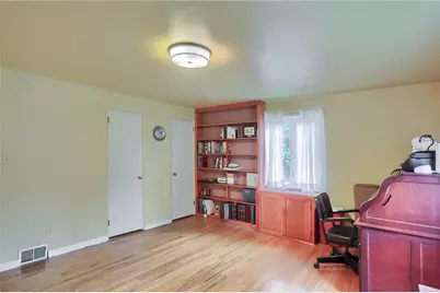 2425 Clearview Drive, Pittsburgh, PA 15116 - Photo 32