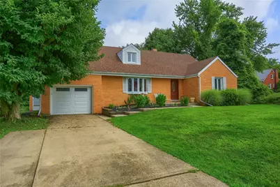 2425 Clearview Drive, Pittsburgh, PA 15116 - Photo 2