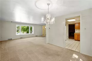 801 Hillaire Dr, Pittsburgh, PA 15243 - Photo 6