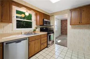 801 Hillaire Dr, Pittsburgh, PA 15243 - Photo 12