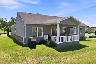 1006 Black Sands Dr, Penn Twp, PA 15644 - Photo 26