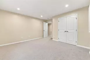 1006 Black Sands Dr, Penn Twp, PA 15644 - Photo 22