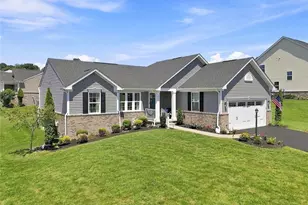 1006 Black Sands Dr, Penn Twp, PA 15644 - Photo 2