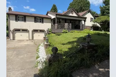 3458 Nearwood Dr, Shenango Township, PA 16101 - Photo 1