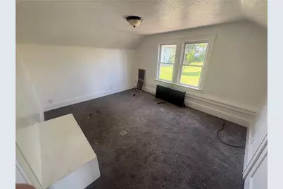 726 Large Ave #C, Clairton, PA 15025 - Photo 1