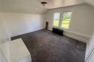726 Large Ave, Clairton, PA 15025 - Photo 1