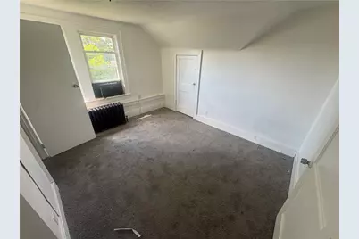 726 Large Ave #C, Clairton, PA 15025 - Photo 2
