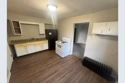 726 Large Ave #D, Clairton, PA 15025 - Photo 6