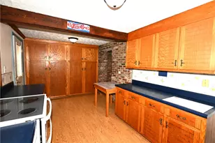 43 Woodhill Dr, West Deer, PA 15024 - Photo 6