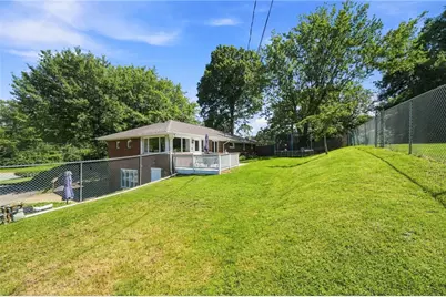 730 Tyrol Blvd, Monessen, PA 15062 - Photo 32