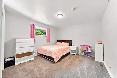 730 Tyrol Blvd, Monessen, PA 15062 - Photo 24