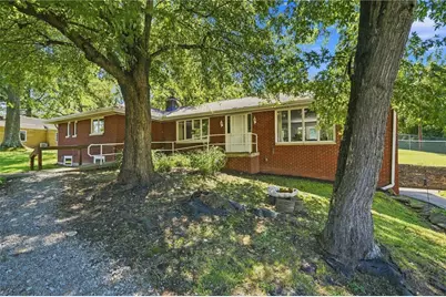 730 Tyrol Blvd, Monessen, PA 15062 - Photo 30