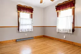 14 Woodrow St, Twp of But SW, PA 16045 - Photo 8