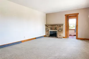 14 Woodrow St, Twp of But SW, PA 16045 - Photo 8