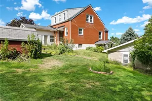 14 Woodrow St, Twp of But SW, PA 16045 - Photo 30