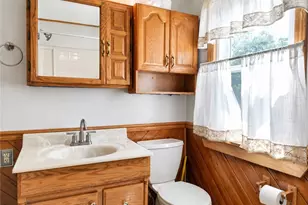 14 Woodrow St, Twp of But SW, PA 16045 - Photo 20
