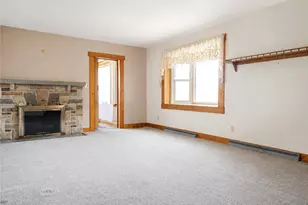 14 Woodrow St, Twp of But SW, PA 16045 - Photo 4