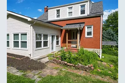 14 Woodrow St, Twp of But SW, PA 16045 - Photo 32