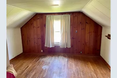 416 Liberty St, Harmony Boro, PA 16037 - Photo 12