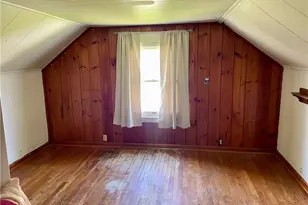 416 Liberty St, Harmony Boro, PA 16037 - Photo 12