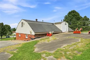 5 Horton St, Beallsville, PA 15313 - Photo 12