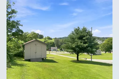 5 Horton St, Beallsville, PA 15313 - Photo 34