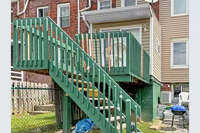 2538 S Braddock Ave, Pittsburgh, PA 15218 - Photo 14