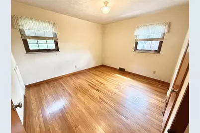 1027 Lindendale Dr, Pittsburgh, PA 15243 - Photo 26