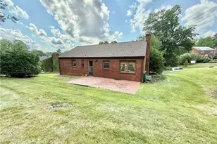 1027 Lindendale Dr, Pittsburgh, PA 15243 - Photo 18