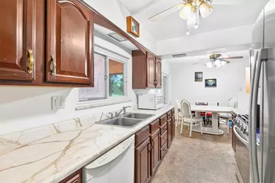 142 Franklin Ave., Center Township, PA 15061 - Photo 10