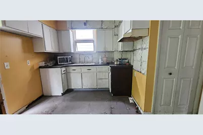 [Address not provided], New Castle, PA 16101 - Photo 14