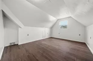 1927 Dartmore St, Pittsburgh, PA 15210 - Photo 20