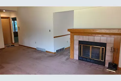 10112 Nancy Dr, Vernon Township, PA 16335 - Photo 12