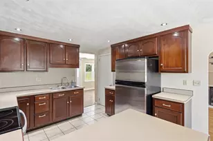 121 Chalfonte Ave, Pittsburgh, PA 15229 - Photo 10