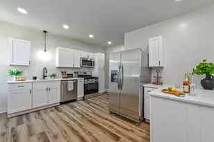 528 N St Clair St, Pittsburgh, PA 15206 - Photo 12