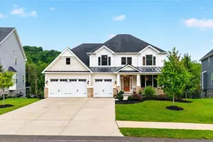 321 Crest Ln, Adams Township, PA 16046 - Photo 1