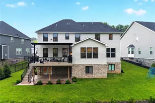 321 Crest Ln, Adams Township, PA 16046 - Photo 2