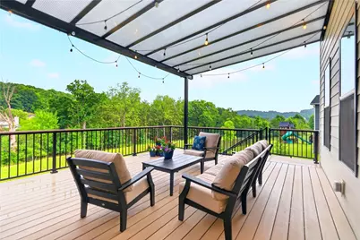 321 Crest Ln, Adams Township, PA 16046 - Photo 24