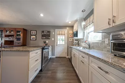 2418 Orlando Place, Blackridge, PA 15235 - Photo 10