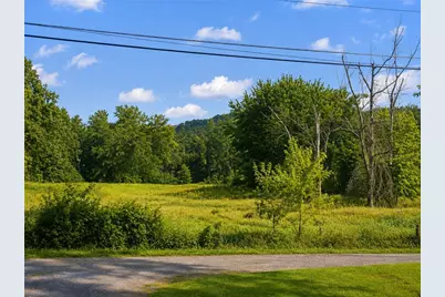 518 Shadyrest Rd, Franklin Township, PA 16117 - Photo 10