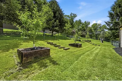 3672 Saxonburg Blvd, Indiana Township, PA 15238 - Photo 12