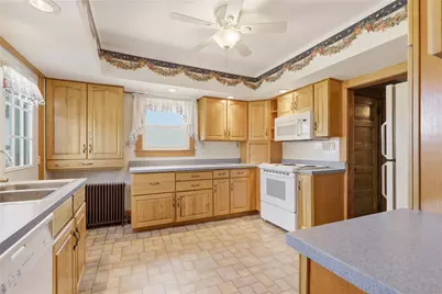 247 E Fairview St, Somerset Boro, PA 15501 - Photo 18