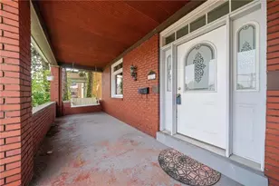 27 W Bellecrest Ave, Pittsburgh, PA 15227 - Photo 2