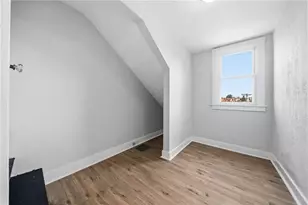 27 W Bellecrest Ave, Pittsburgh, PA 15227 - Photo 26